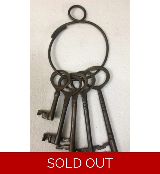 Antique Brass Santa Claus Key Set